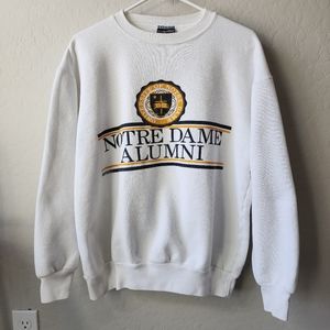 Vintage Notre Dame Alumni Sweatshirt!
